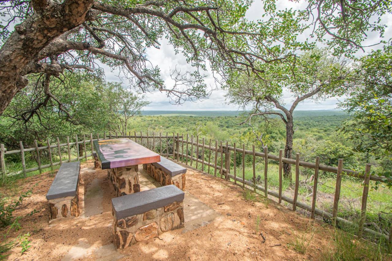 Mountain View Safari Lodge โฮดสปรูท ภายนอก รูปภาพ